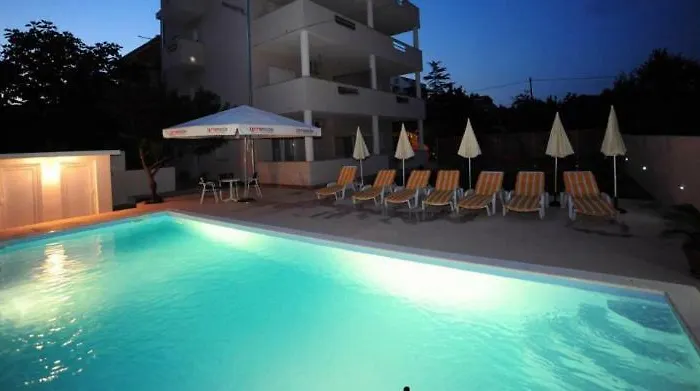 Apartman Lovre