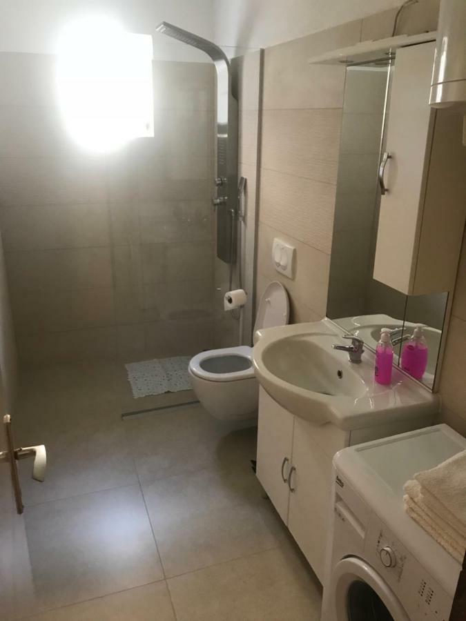 Apartment Apartman Lovre Zadar